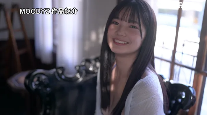 純白彩永デビュー作